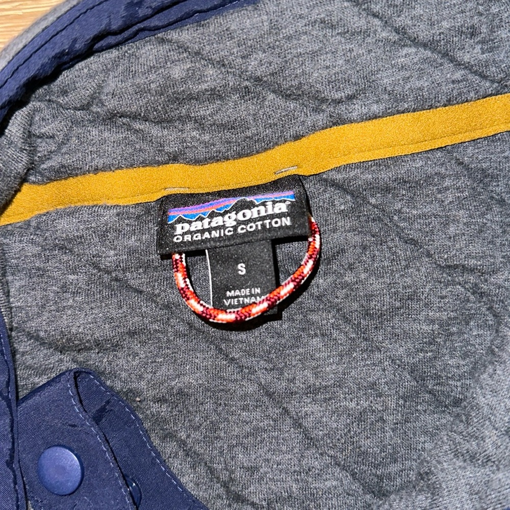 Patagonia Button Pullover - image 3